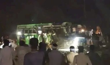 CM  के कार्यक्रम से लौट रही बस हादसे का शिकार: 10 की मौत, 31 से ज्यादा घायल, एक यात्री का हाथ कटा