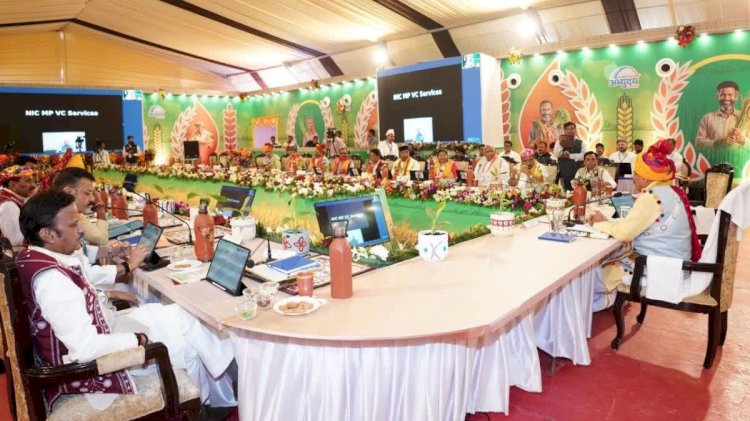 कृषि कैबिनेट के बड़े फैसले : सीएम मोहन यादव ने किसानों को दी 28 हजार करोड़ की सौगात, 16 योजनाओं को मंजूरी; वरला-पानसेमल सिंचाई परियोजना को हरी झंडी