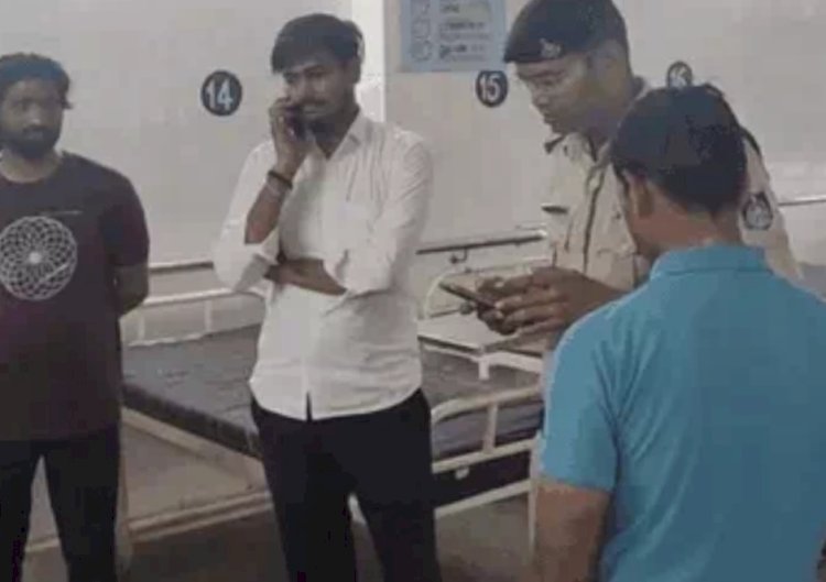 अस्पताल के टॉयलेट में हत्या के आरोपी का शव मिला: पत्नी को जिंदा जलाने का था केस, नाड़े से फंदा बनाकर दी जान