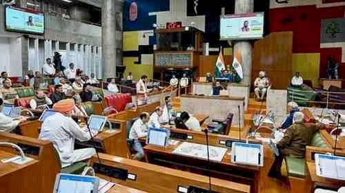 हरियाणा राज्यसभा चुनाव में हाईवोल्टेज ड्रामा, रात एक बजे तक चली मतगणना : भाजपा के संजय भाटिया और कांग्रेस के कर्मवीर बौद्ध जीते