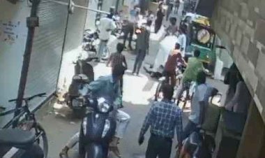 पिस्टलधारी बदमाश से भिड़ी महिला:आरोपी हवाई फायर कर फरार हुआ, गाड़ी टकराने से नाराज था-CCTV में कैद हुई पूरी घटना