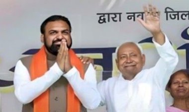 नीतीश का CM पद से इस्तीफा, लगभग 20 वर्षों से बिहार की सत्ता के केंद्र रहे, कल नए सीएम की शपथ