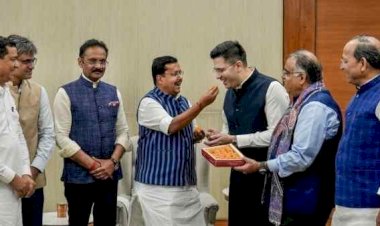 AAP को झटका, राघव चड्ढा समेत 7 बागी सांसदों की बीजेपी में एंट्री को मिली राज्यसभा सभापति से मंजूरी