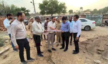 निर्माण कार्यों की गुणवत्ता और प्रगति पर सख्त नजर, नोडल अधिकारी ने किया मिनी स्टेडियम का निरीक्षण 
