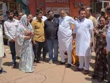 मंत्री नारायण सिंह भड़के, अफसर को कहा ‘नालायक’: कार्यक्रम में नहीं पहुंचे अधिकारी तो नेताजी का चढ़ा पारा, जोनल अधिकारी निलंबित