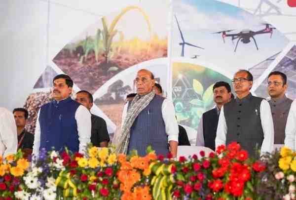 शिवराज सिंह चौहान का बड़ा ऐलान, MP में खुलेंगी 55 दाल मिलें, MSP पर होगी दलहन की खरीदी-किसानों को मिला 'ई-फॉर्म्स' ऐप का तोहफा