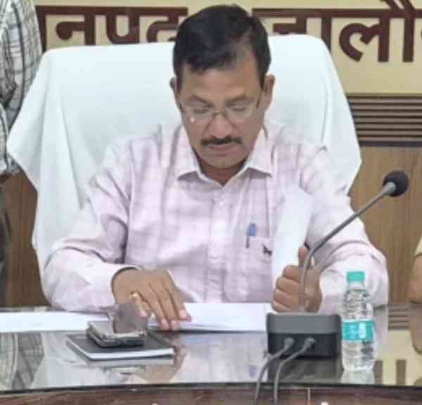 भीषण गर्मी से बचाव के लिए सतर्क रहें—जिलाधिकारी की जनपदवासियों से अपील,हीटवेव से सुरक्षा के लिए प्रशासन पूरी तरह मुस्तैद, जनसहभागिता जरूरी