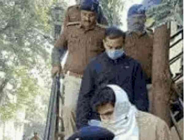 सिवनी हवाला कांड में बड़ा फैसला:: हाईकोर्ट से डीएसपी पंकज मिश्रा समेत तीन आरोपियों को बड़ी राहत, एफआईआर रद्द; आरक्षक नीरज राजपूत की याचिका खारिज