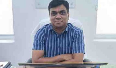 अपर जिलाधिकारी वित्त एवं राजस्व संजय कुमार ने नागरिकों से की अपील, सही जानकारी देकर मजबूत बनाएं विकास की नींव