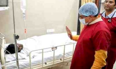 देवास हादसा: घायलों से मिले CM मोहन यादव, फैक्ट्री मालिक पर होगी सख्त कार्रवाई, मृतकों के लिए 4 लाख मुआवजे का ऐलान