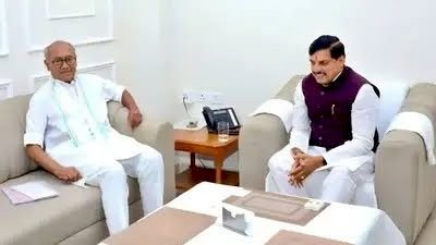 राज्यसभा चुनाव के बीच बड़ी सियासी हलचल: CM मोहन यादव से दिग्विजय सिंह की मुलाकात, किसानों के मुद्दों से लेकर महायज्ञ निमंत्रण तक चर्चाओं का बाजार गर्म