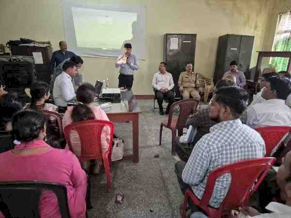 स्वगणना अभियान को जन-जन तक पहुंचाने का आह्वान, सुपरवाइजरों व प्रगणकों को दिए व्यावहारिक प्रशिक्षण के गुर