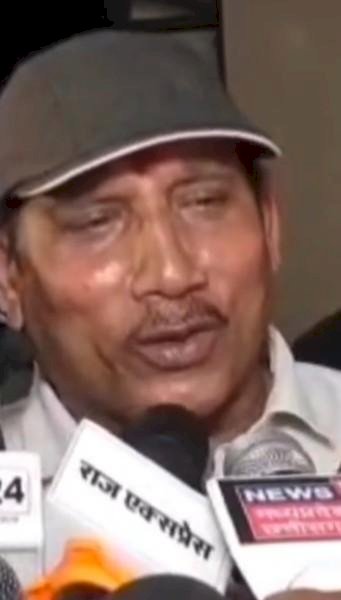 विधायक प्रीतम लोधी के विवादित बोल: कांग्रेस को ‘भौंकने वाला’ बताया, कहा- हाथी निकलता रहता है, ये भौंकते रहते हैं; बंगाल की जीत को बताया ‘मोदी मैजिक’, दिल्ली तक ‘लोधी-मोदी जोड़ो यात्रा’ की घोषणा