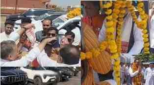 PM की अपील का बीजेपी नेताओं पर ही असर नहीं: 200 गाड़ियों के काफिले के साथ पदभार ग्रहण करने पहुंचे पाठ्यपुस्तक निगम अध्यक्ष, राजधानी में लगा जाम