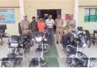 जालौन पुलिस का बड़ा एक्शन: 48 घंटे में बाइक चोर गिरोह का पर्दाफाश, 3 गिरफ्तार; चोरी की बाइकें और अवैध हथियार बरामद