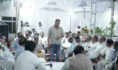 कांग्रेस विधायकों की बाड़ाबंदी: क्रॉस वोटिंग के डर से 62 विधायक बेंगलुरु रवाना, राज्यसभा चुनाव से पहले बढ़ी सियासी हलचल